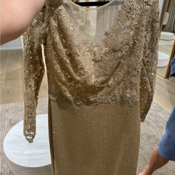 Pronovias gown - Picture 2 of 6